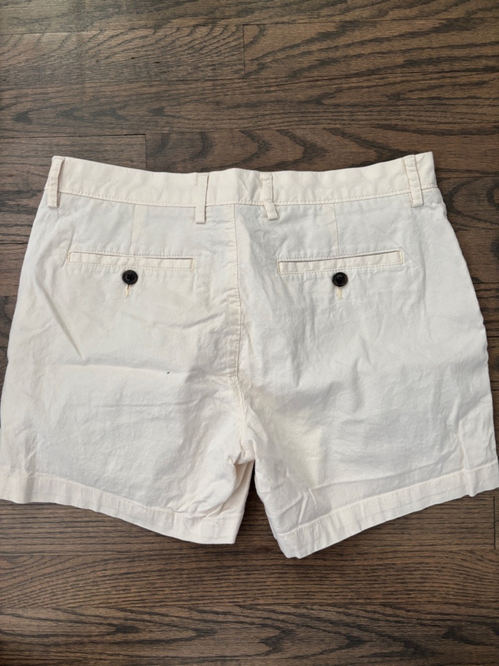 Men's Classic Cream Shorts - Picture 7 of 15